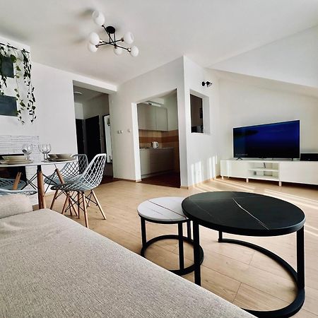 Apartament Wisteria Přemyšl Exteriér fotografie