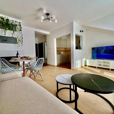 Apartament Wisteria Přemyšl Exteriér fotografie
