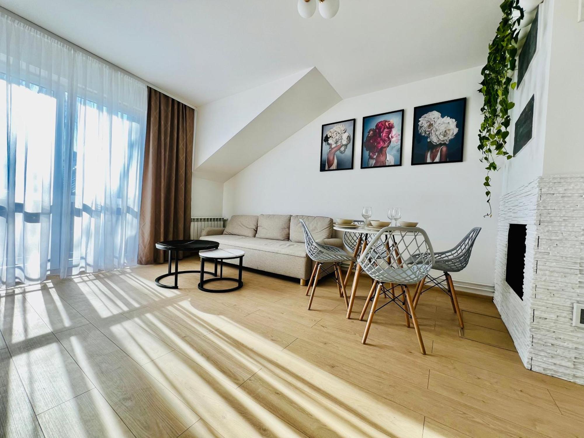Apartament Wisteria Přemyšl Exteriér fotografie